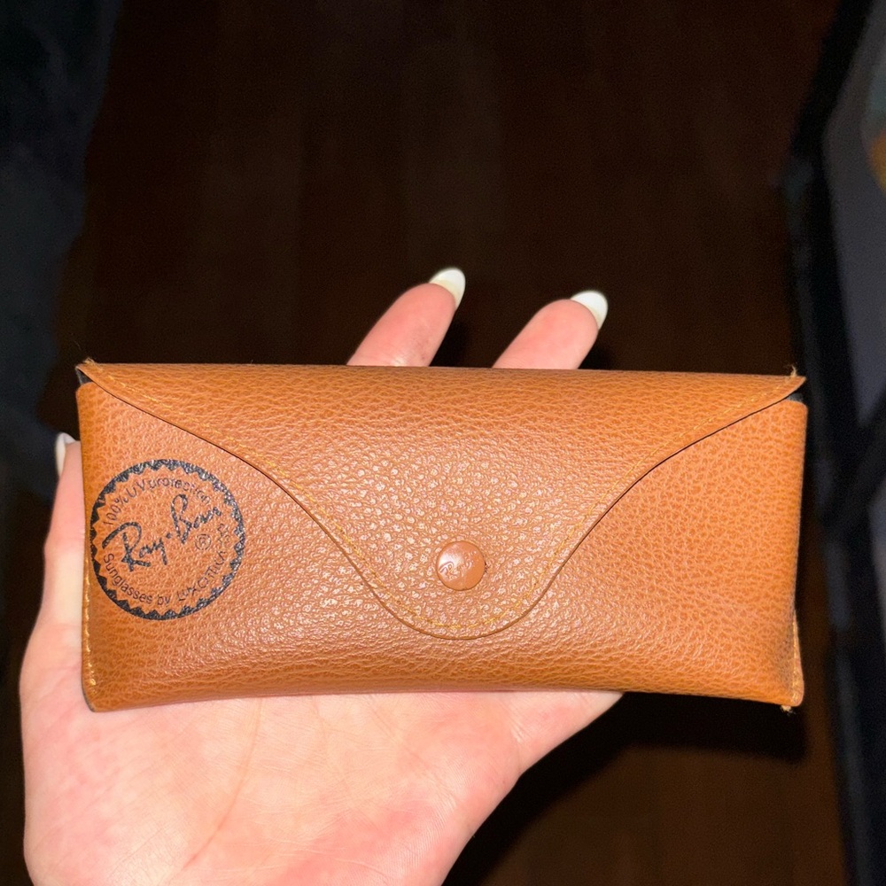 Ray Ban Case